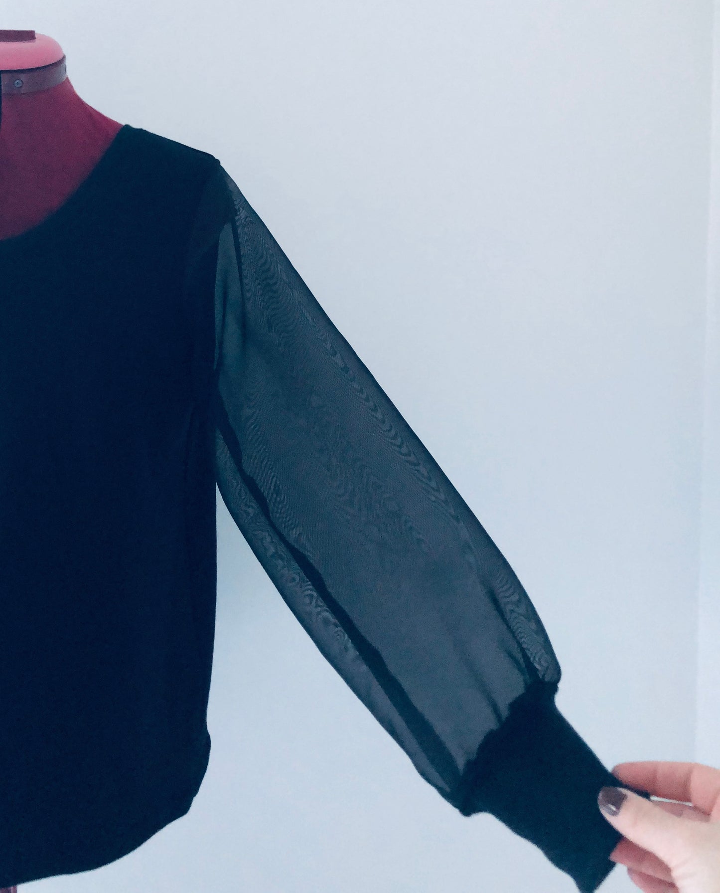 Pull manches voiles